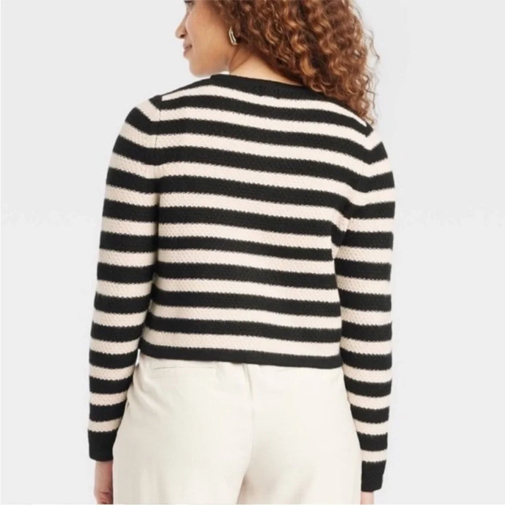 a new day Black and Cream Striped Cardigan Boxy Boucle Medium EUC